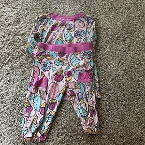 Little Sleepies Sweets Print. Size 4T.